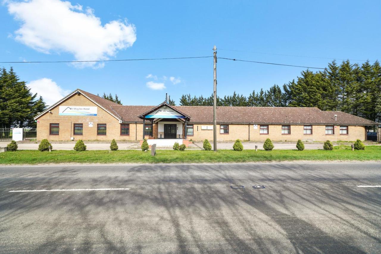 Iway Inn Hotel Кембридж Экстерьер фото